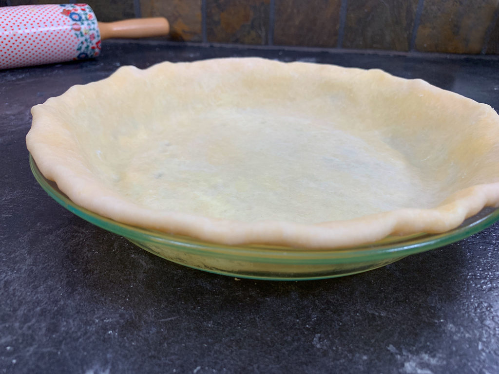 folding the edge of the pie crust