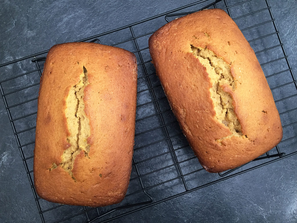 baked pumpkin spice pound cake