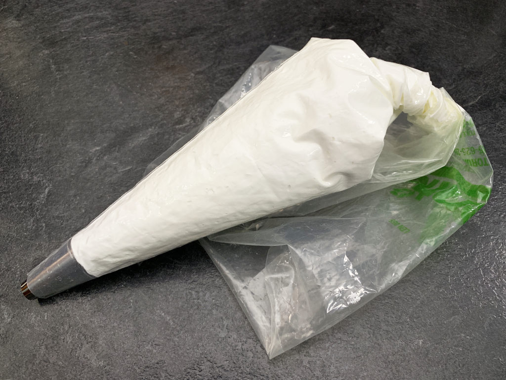 meringue in piping bag