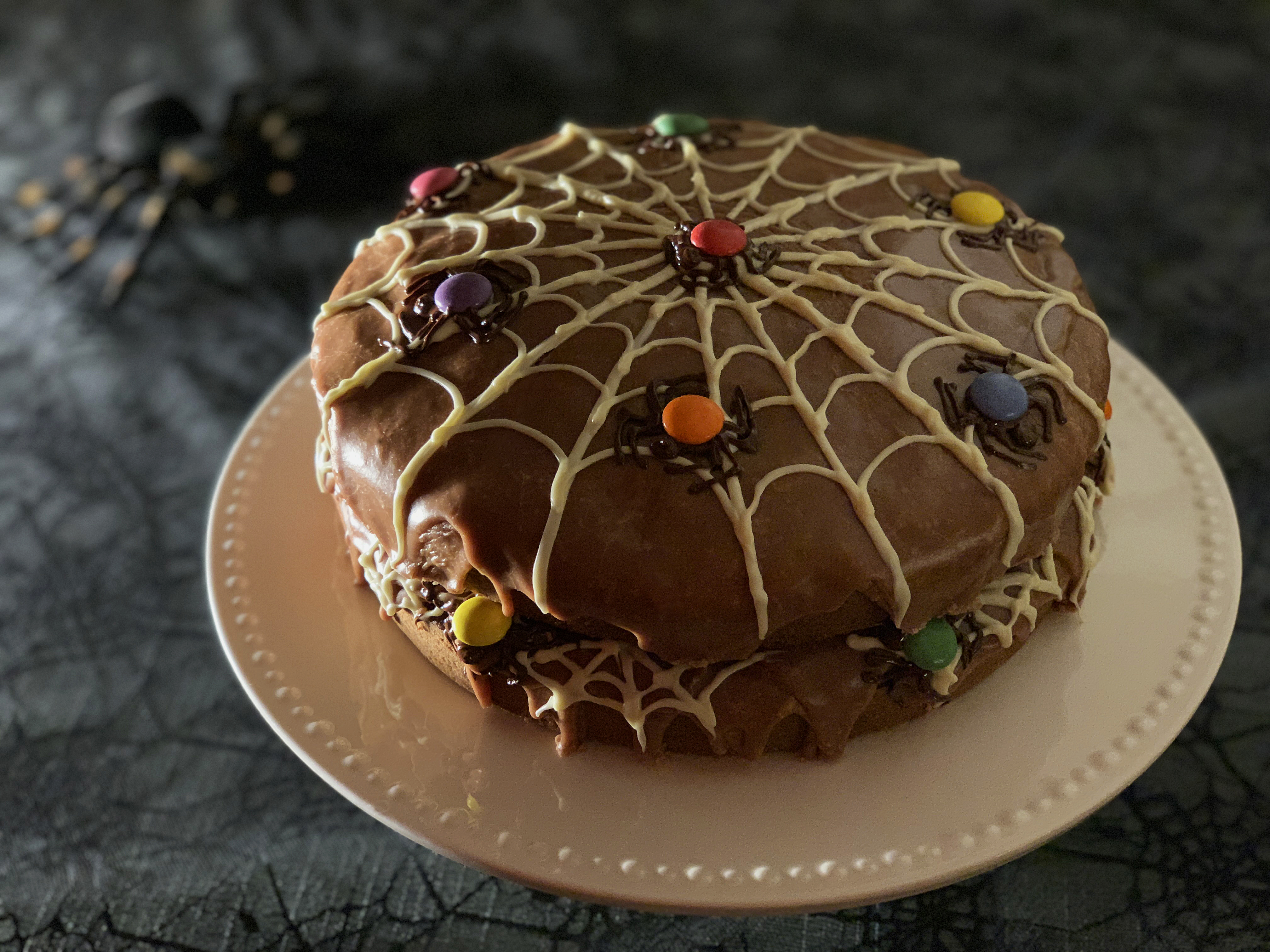 Itsy bitsy Spider Cake Recipe for Halloween