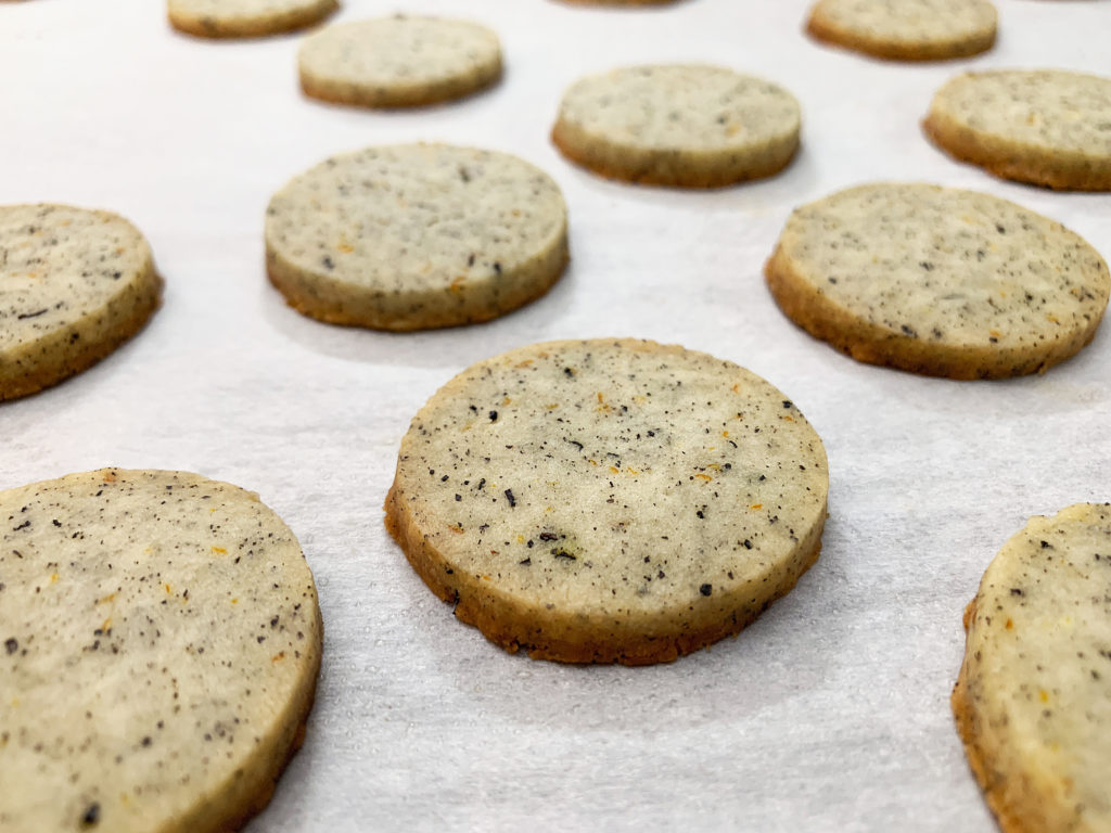 fresh baked earl grey tea cookies on a tray